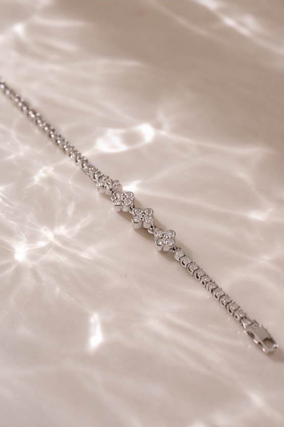 Four Clover Tennis Bracelet