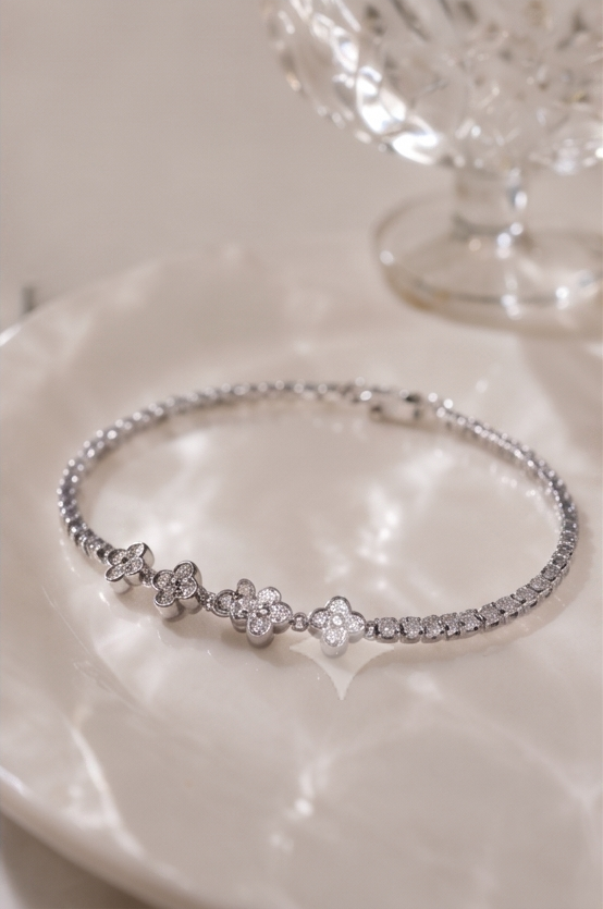 Four Clover Tennis Bracelet