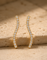 Wave Diamond Stud Earring