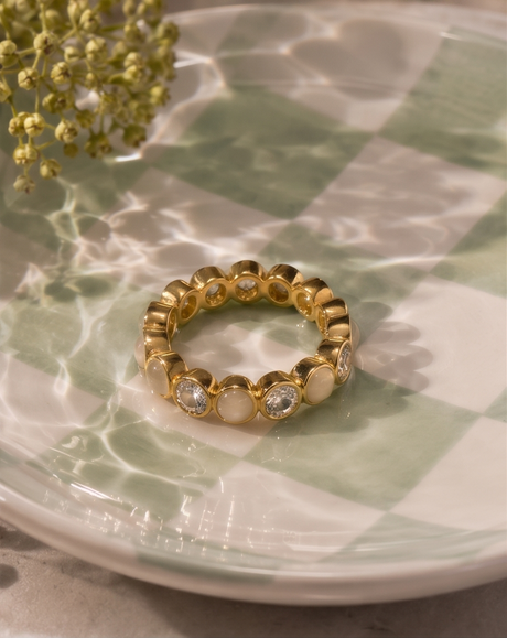 Lumière Crystal Band Ring